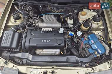 Седан Daewoo Nexia 2007 в 