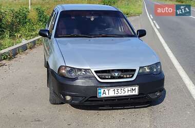 Седан Daewoo Nexia 2011 в Рогатине