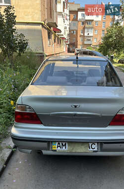Седан Daewoo Nexia 2005 в 