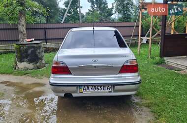 Седан Daewoo Nexia 2007 в 
