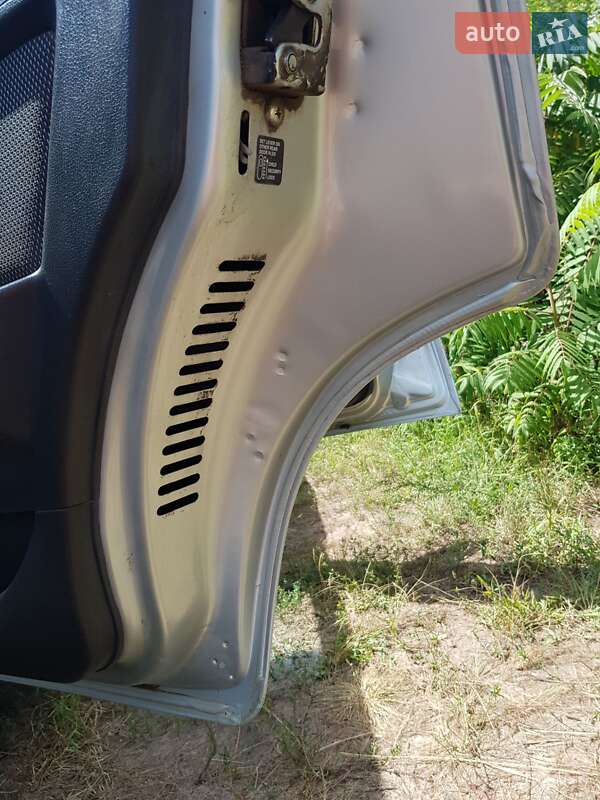 Седан Daewoo Nexia 2008 в Изюме