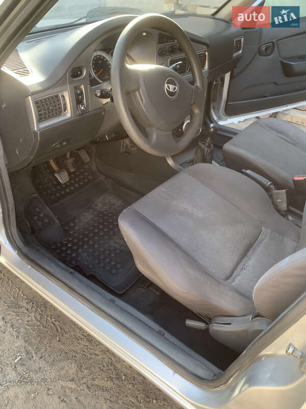 Седан Daewoo Nexia 2012 в Квасилове