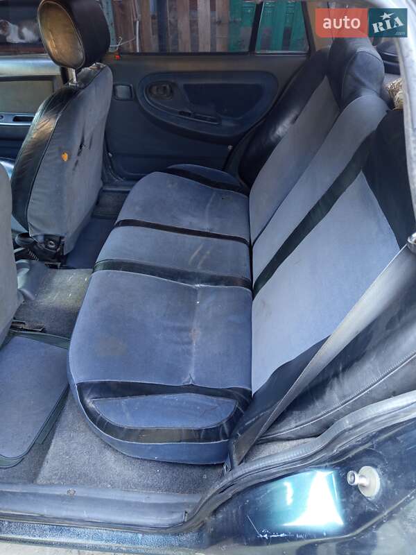 Седан Daewoo Nexia 1997 в Кропивницком