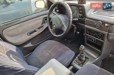 Седан Daewoo Nexia 2007 в 