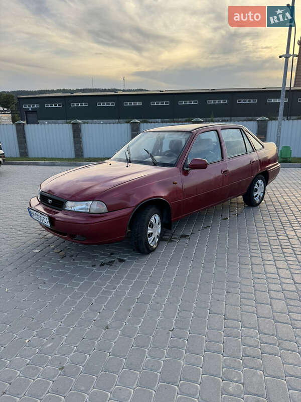 Седан Daewoo Nexia 1997 в Бережанах