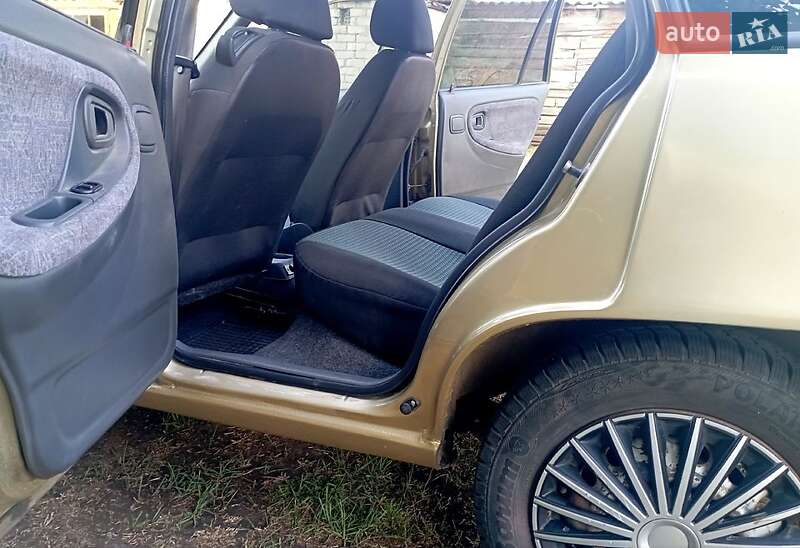 Седан Daewoo Nexia 2006 в Днепре