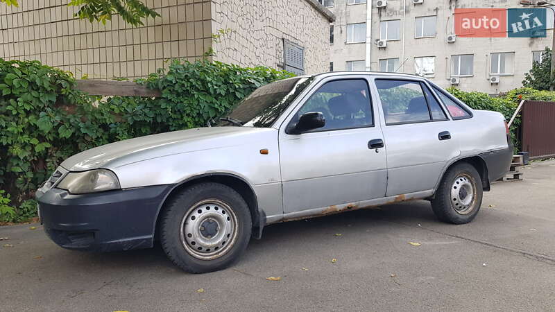 Седан Daewoo Nexia 2009 в Києві
