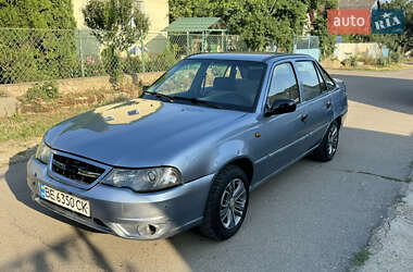 Седан Daewoo Nexia 2012 в 