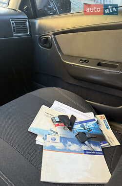 Седан Daewoo Nexia 2012 в 