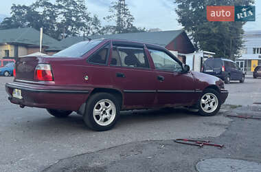 Седан Daewoo Nexia 2007 в 