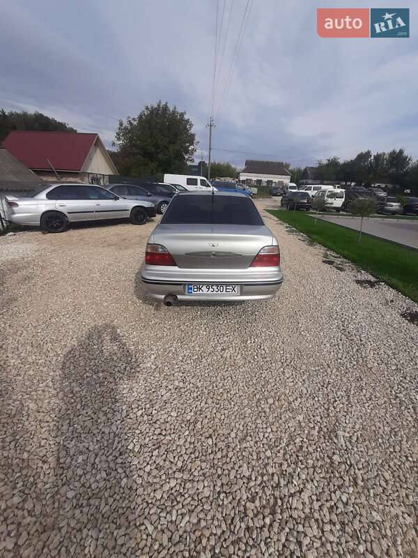 Седан Daewoo Nexia 2006 в Шумске