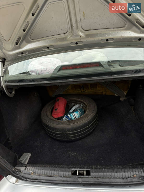 Седан Daewoo Nexia 2012 в Одессе