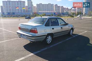 Седан Daewoo Nexia 2007 в 
