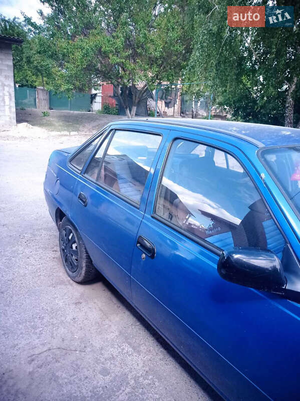 Седан Daewoo Nexia 2008 в Ровно