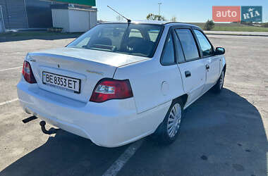 Седан Daewoo Nexia 2012 в Миколаєві