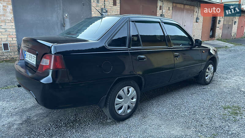 Седан Daewoo Nexia 2011 в Хмельницком