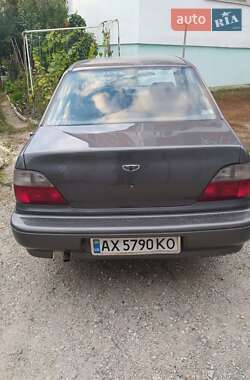 Седан Daewoo Nexia 1999 в 