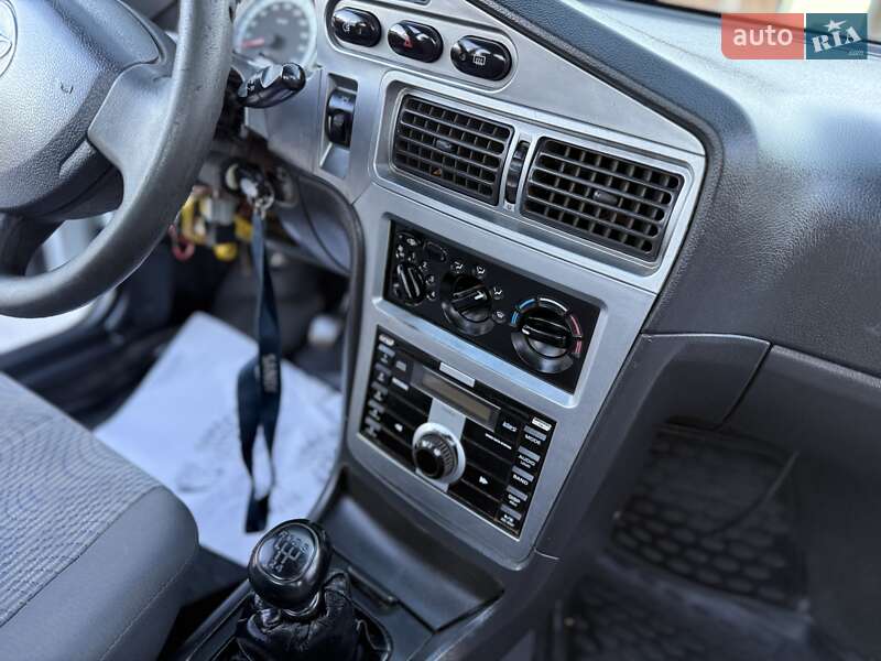 Седан Daewoo Nexia 2011 в Дрогобыче