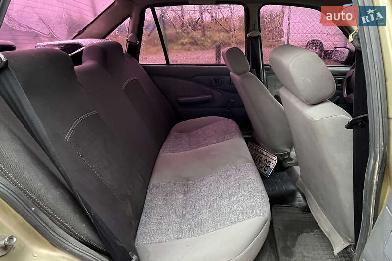 Седан Daewoo Nexia 2007 в Стрые