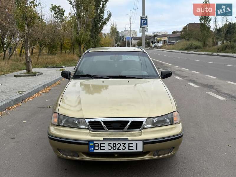Седан Daewoo Nexia 2006 в Миколаєві