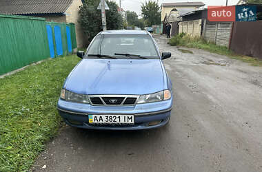 Седан Daewoo Nexia 2008 в Києві