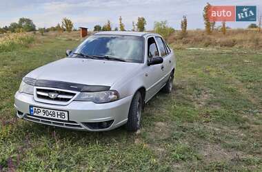 Седан Daewoo Nexia 2011 в 