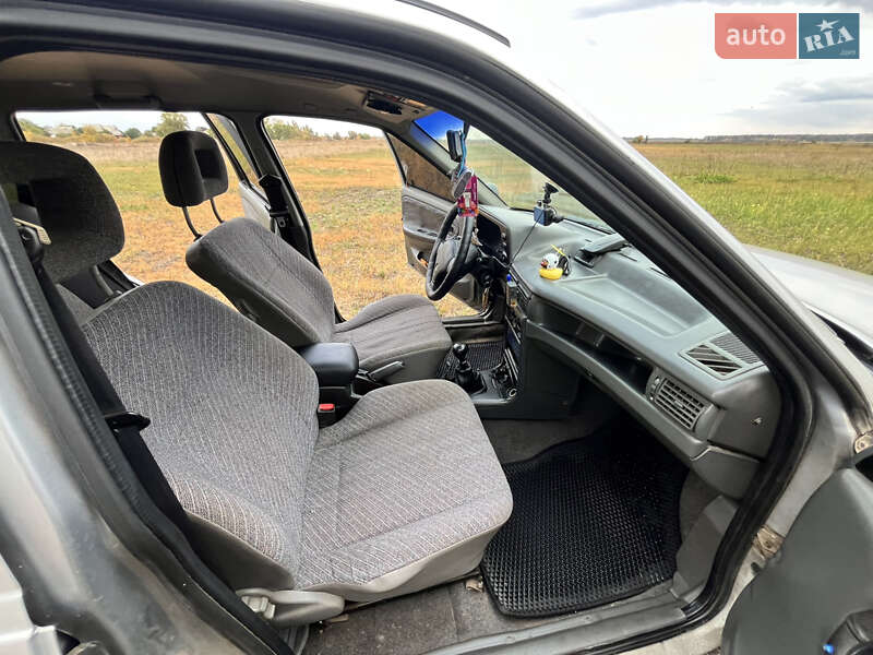 Седан Daewoo Nexia 1995 в Балаклії