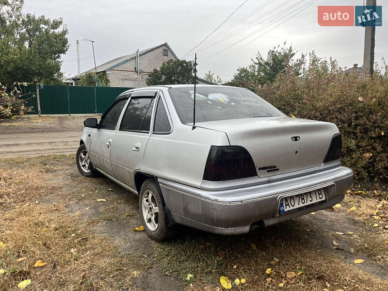 Седан Daewoo Nexia 1995 в Балаклії