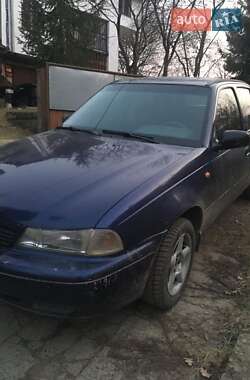Седан Daewoo Nexia 2008 в Хусте