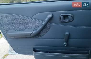 Седан Daewoo Nexia 2009 в 