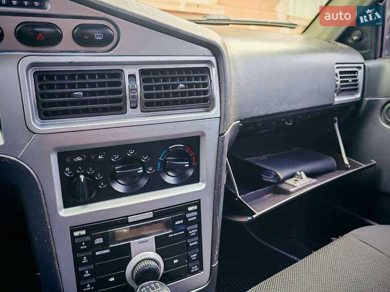 Седан Daewoo Nexia 2008 в Одессе