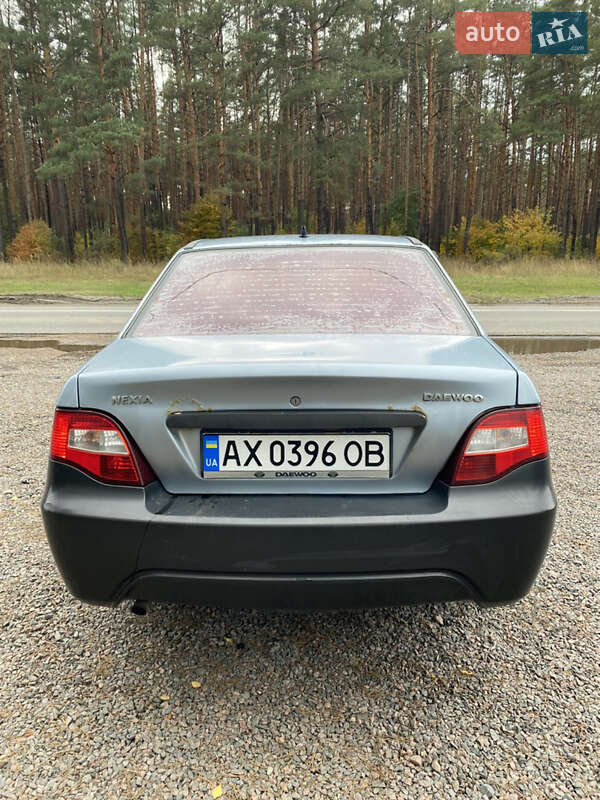 Седан Daewoo Nexia 2012 в Ирпене