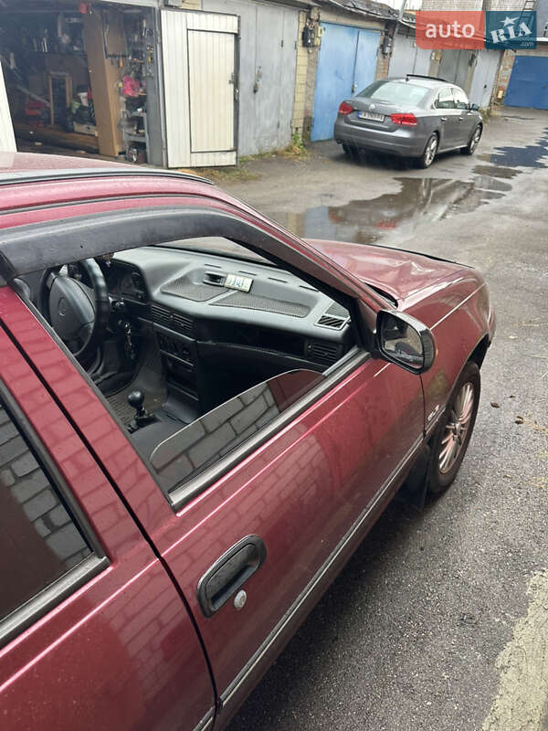 Седан Daewoo Nexia 2008 в Києві