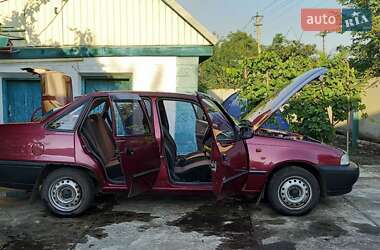 Седан Daewoo Nexia 2008 в 