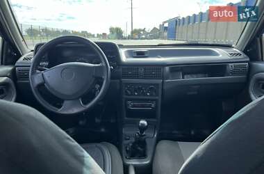 Седан Daewoo Nexia 2007 в 