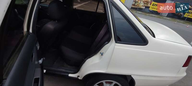 Седан Daewoo Nexia 2011 в Херсоні фото 2 Седан Daewoo Nexia 2011 в Херсоні