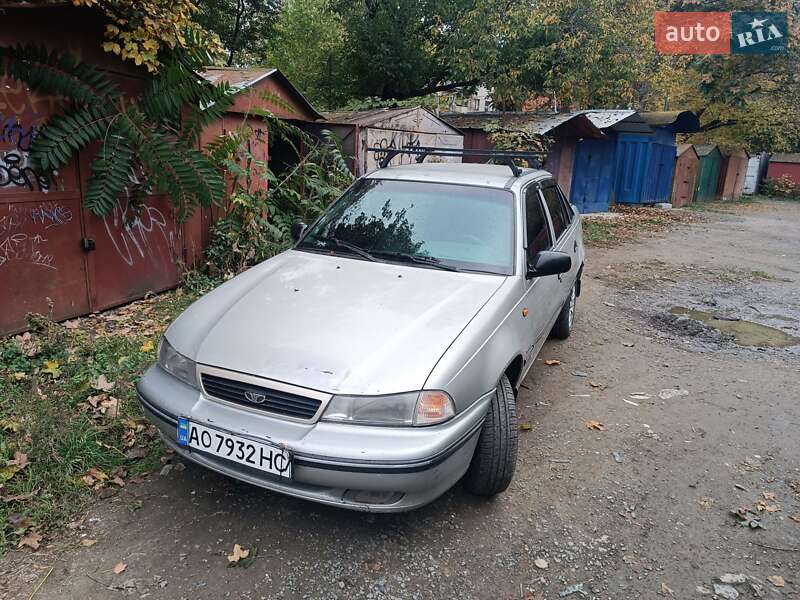 Седан Daewoo Nexia 2006 в Ужгороде
