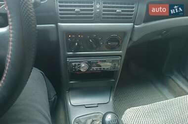 Седан Daewoo Nexia 2006 в 