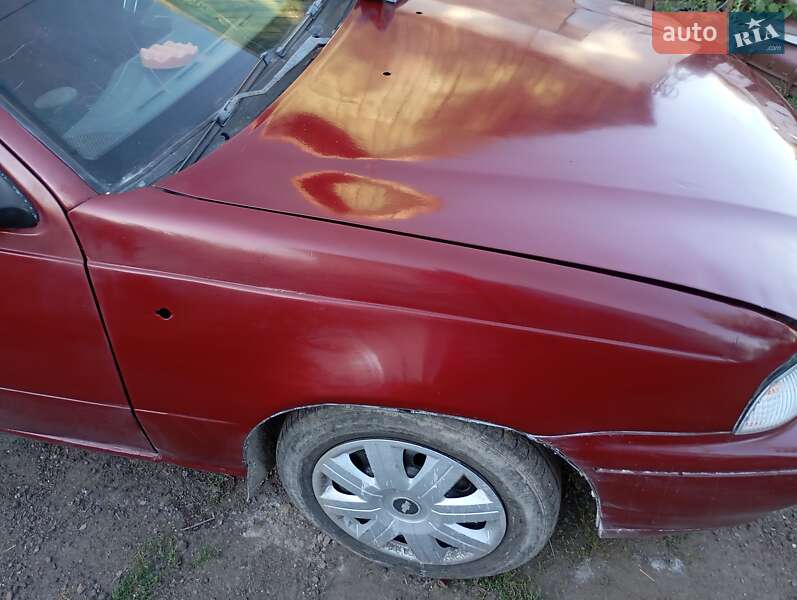 Седан Daewoo Nexia 1997 в Коростышеве