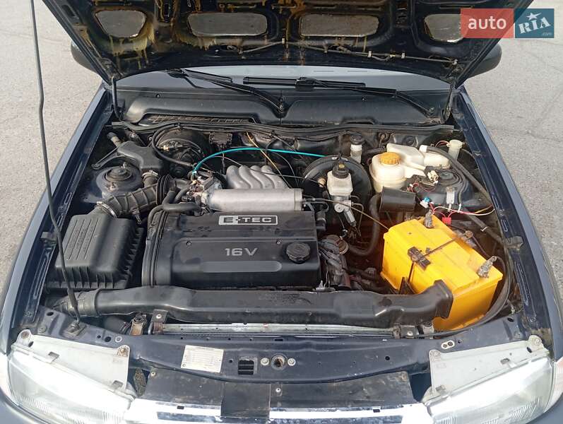 Седан Daewoo Nexia 2005 в Черкасах