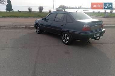 Седан Daewoo Nexia 2005 в  фото 2 Седан Daewoo Nexia 2005 в