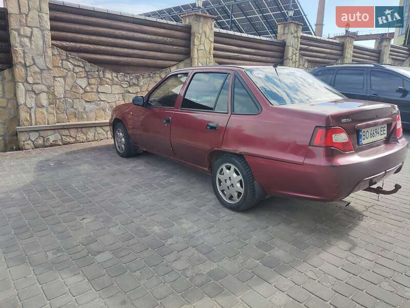 Седан Daewoo Nexia 2008 в Тернополе