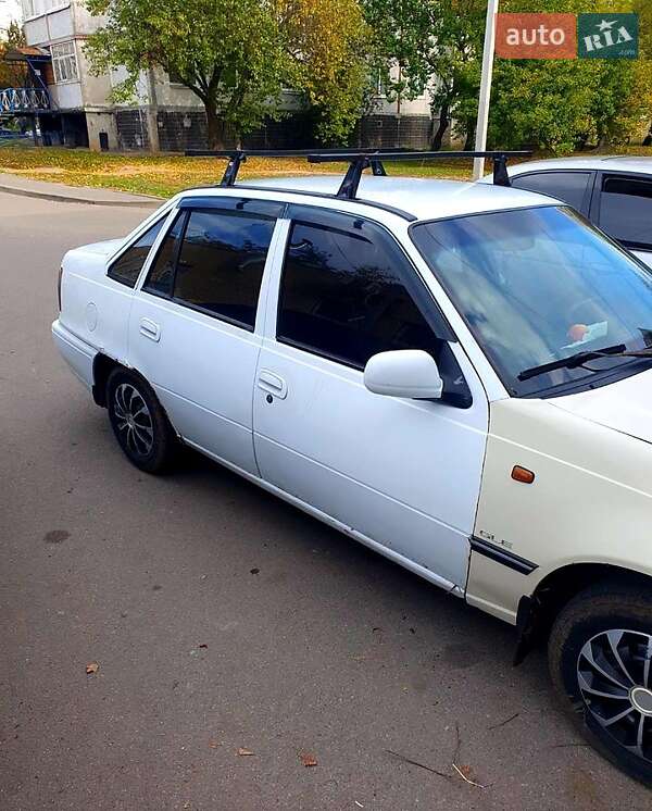 Седан Daewoo Nexia 1997 в 