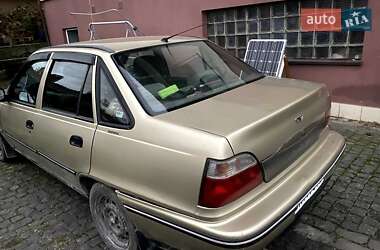 Седан Daewoo Nexia 2006 в 