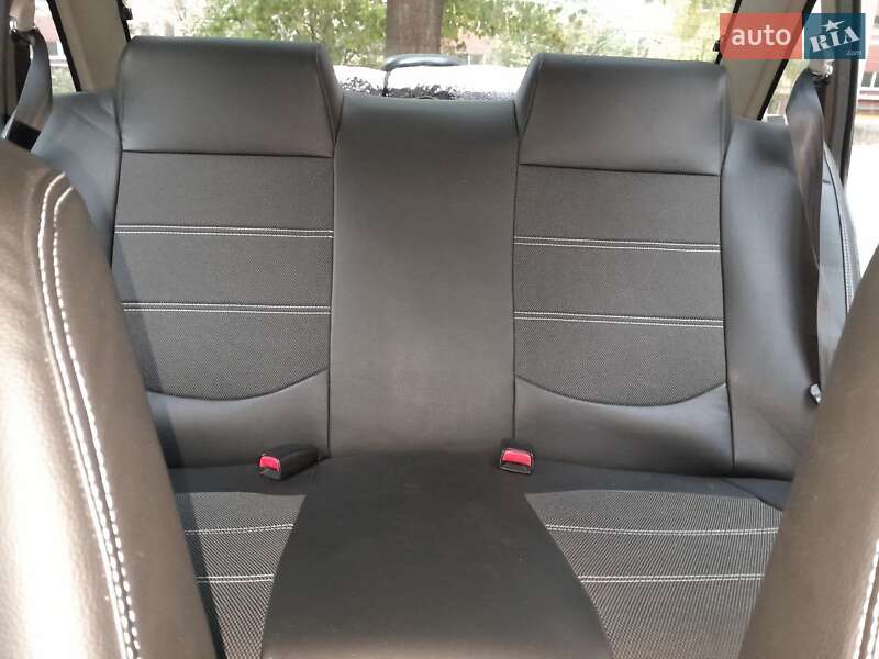 Седан Daewoo Nexia 2005 в Днепре фото 17 Седан Daewoo Nexia 2005 в Днепре