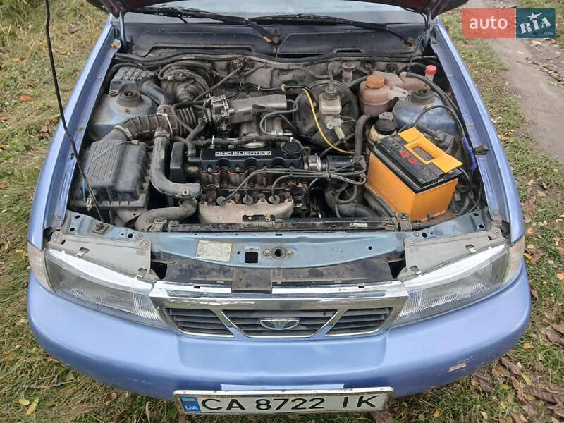 Седан Daewoo Nexia 2008 в Хмільнику