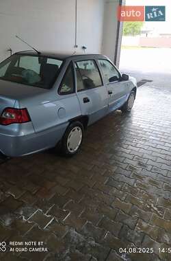 Седан Daewoo Nexia 2012 в 