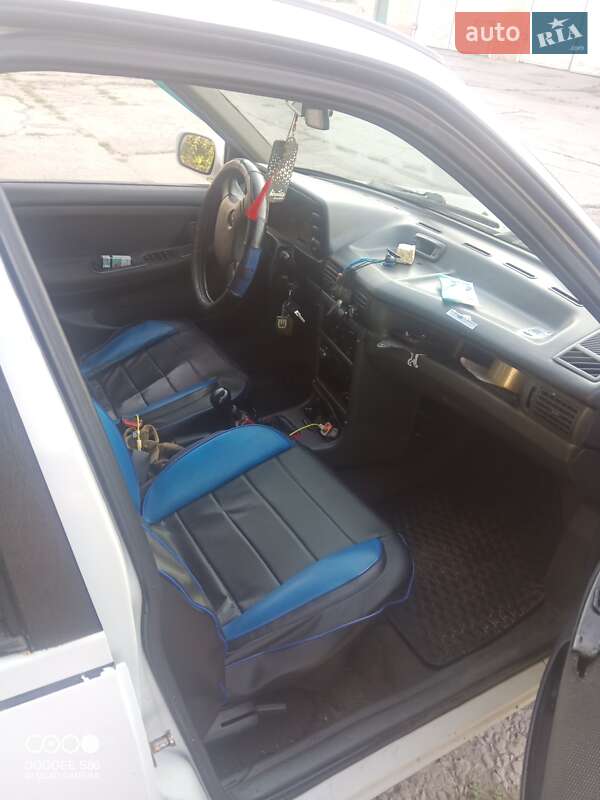 Седан Daewoo Nexia 2004 в Андрушівці фото 3 Седан Daewoo Nexia 2004 в Андрушівці