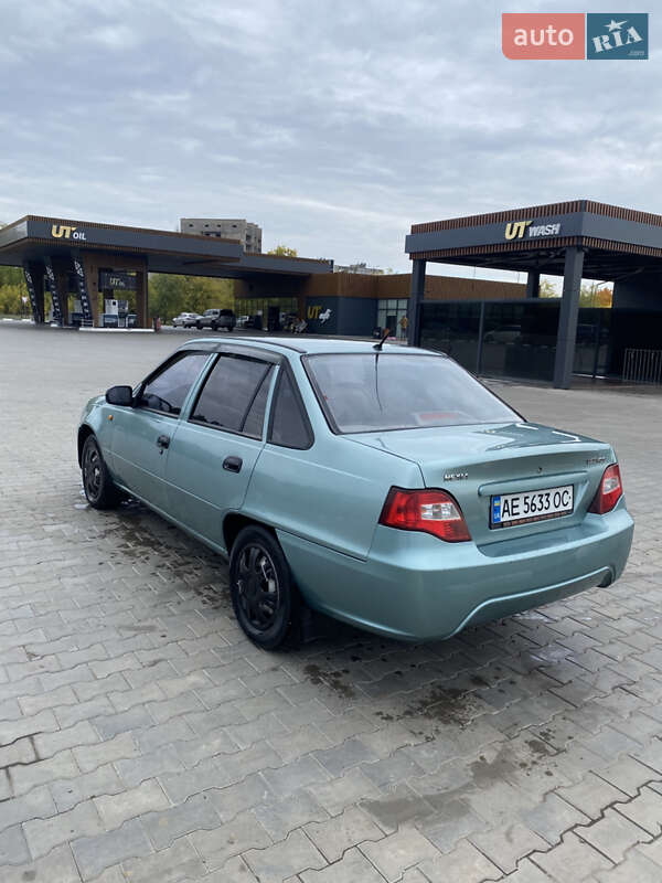 Седан Daewoo Nexia 2008 в Желтых Водах