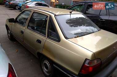 Седан Daewoo Nexia 2008 в Киеве